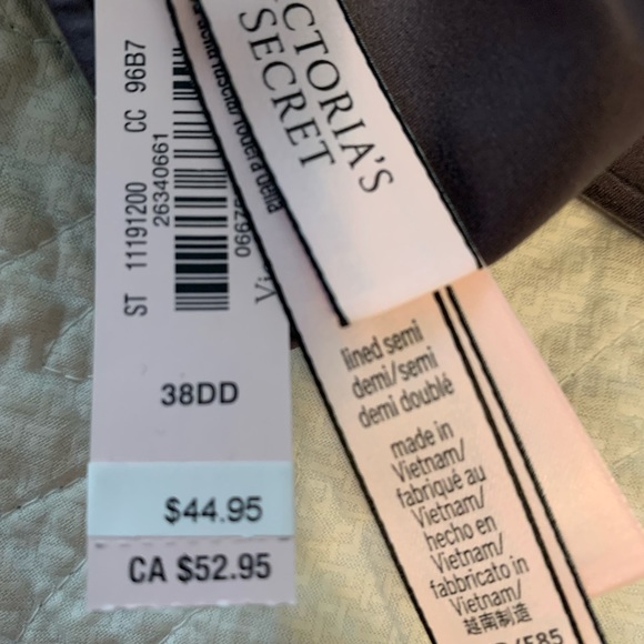 Victoria secret bra 38DD - Picture 3 of 5